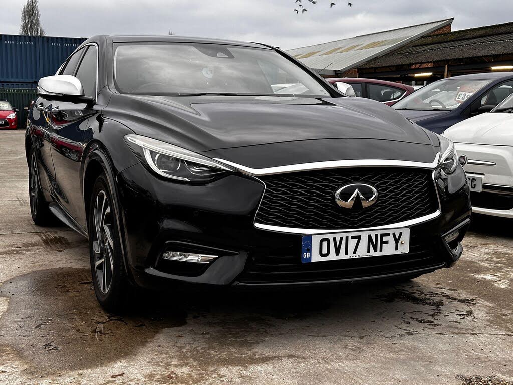 2017 Infiniti Q30 1.6 Premium (122ps)