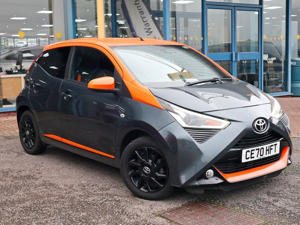 2020 Toyota AYGO 1.0 VVT-i JBL Edition x-shift