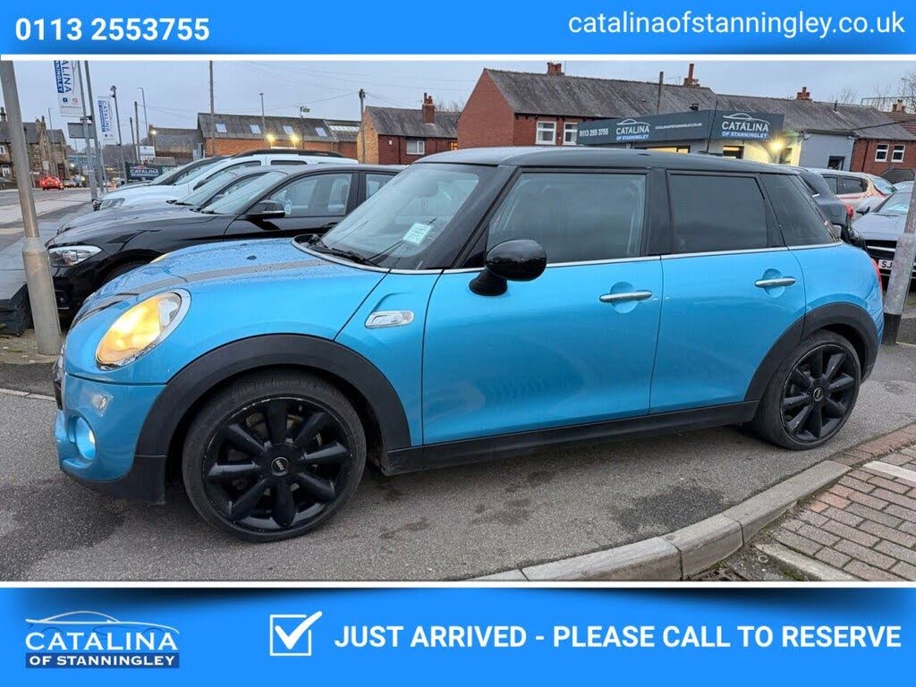 2016 MINI Mini 2.0 Cooper S (s/s) Hatchback 5d