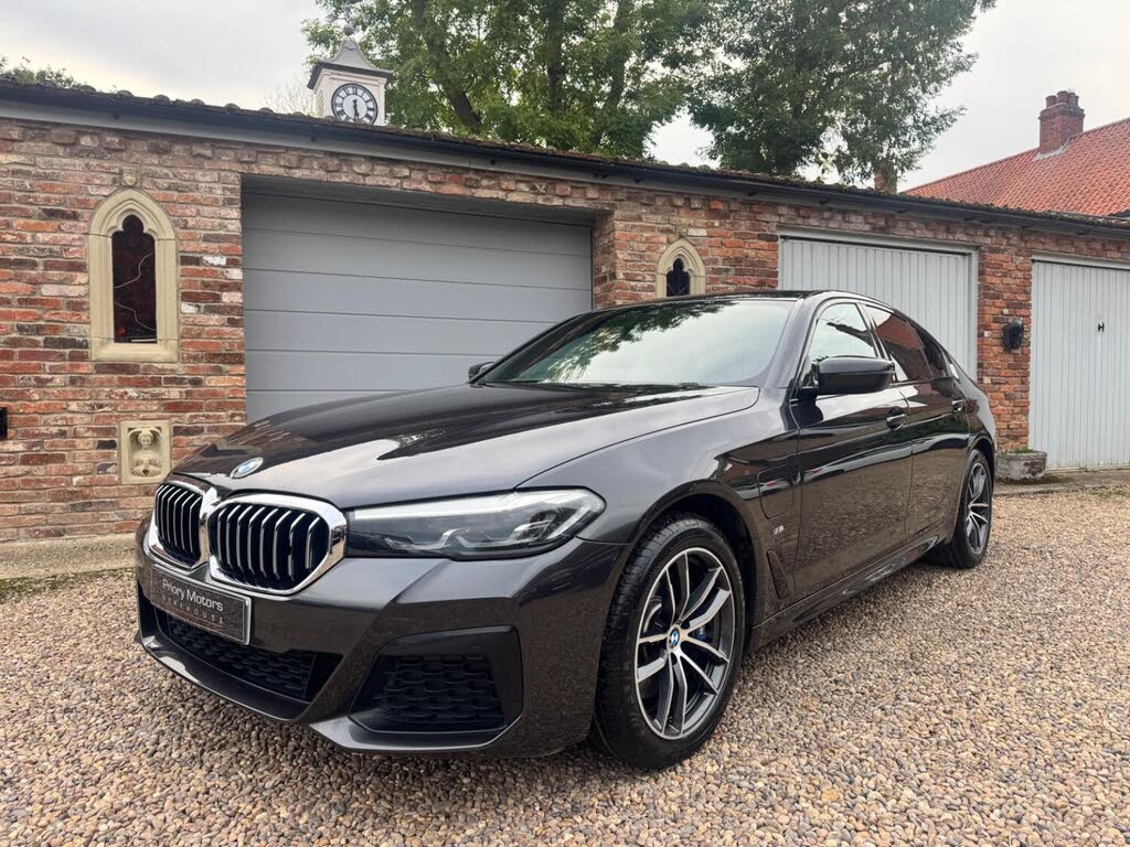 2020 BMW 5 Series 2.0 530e M Sport (292bhp) (MHT) Saloon 4d Auto