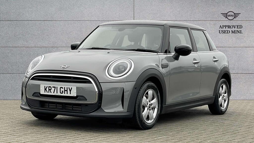 2021 MINI Mini 1.5 Cooper Classic Hatchback 5d
