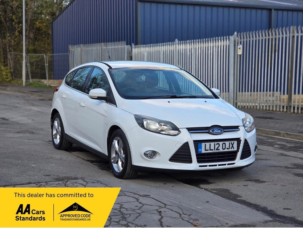 2012 Ford Focus 1.0 Zetec (125ps) Hatchback