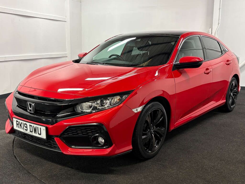 2019 Honda Civic 1.0 VTEC TURBO EX (s/s) Hatchback 5d CVT