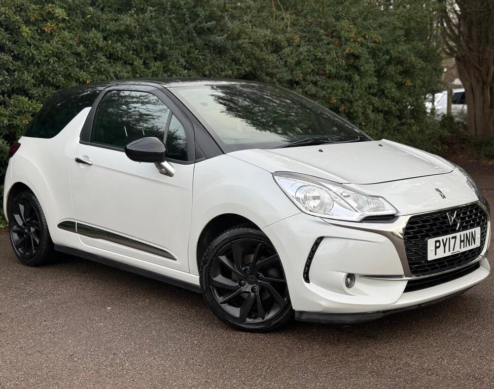 2017 DS DS 3 1.2 PureTech Connected Chic (110ps) (s/s)