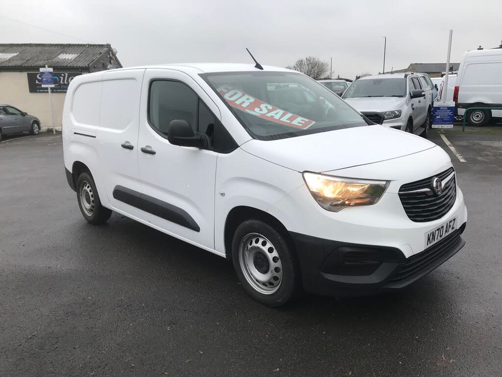 2020 Vauxhall Combo 1.5CDTi Edition 2300 (100PS)(EU6d-T) L2H1 Panel