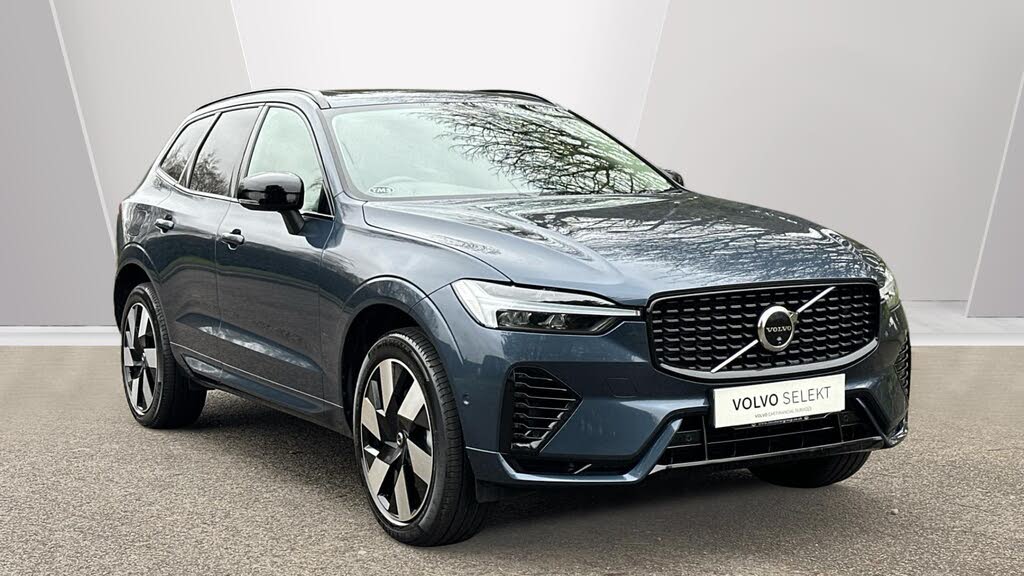 2025 Volvo XC60 2.0 T6 Plus