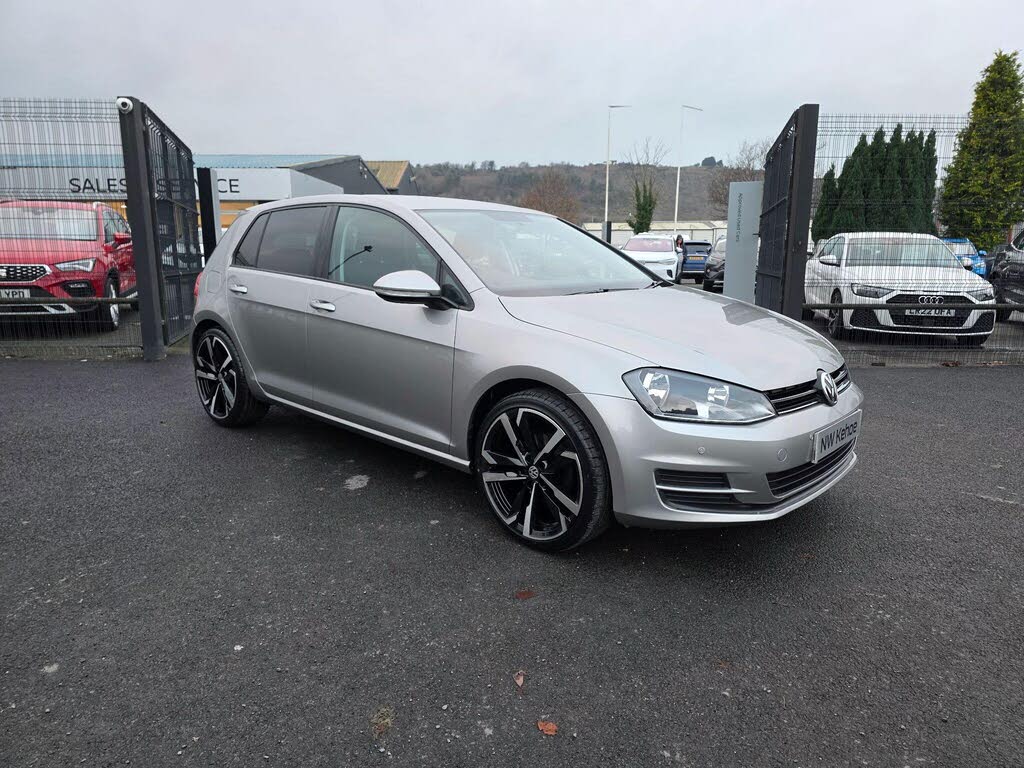 2016 Volkswagen Golf 1.4 TSI Hatchback 5d DSG
