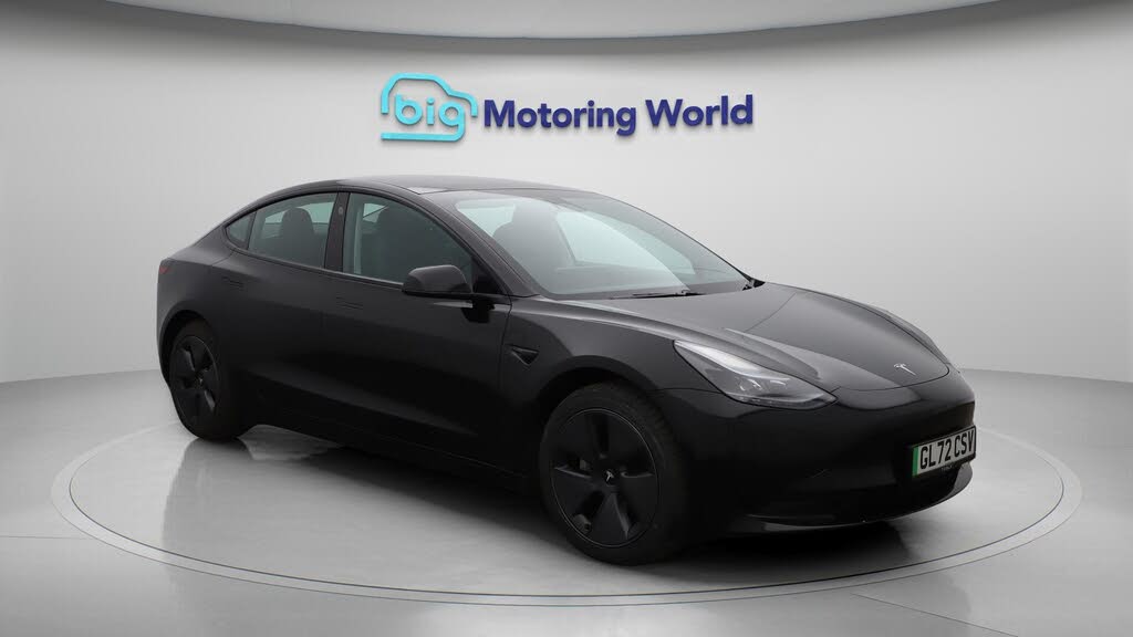 2022 Tesla Model 3 E RWD