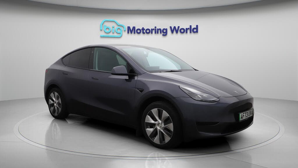 2023 Tesla Model Y E RWD