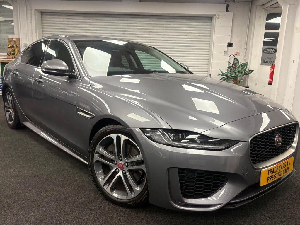 2020 Jaguar XE 2.0i R-Dynamic SE (250ps)