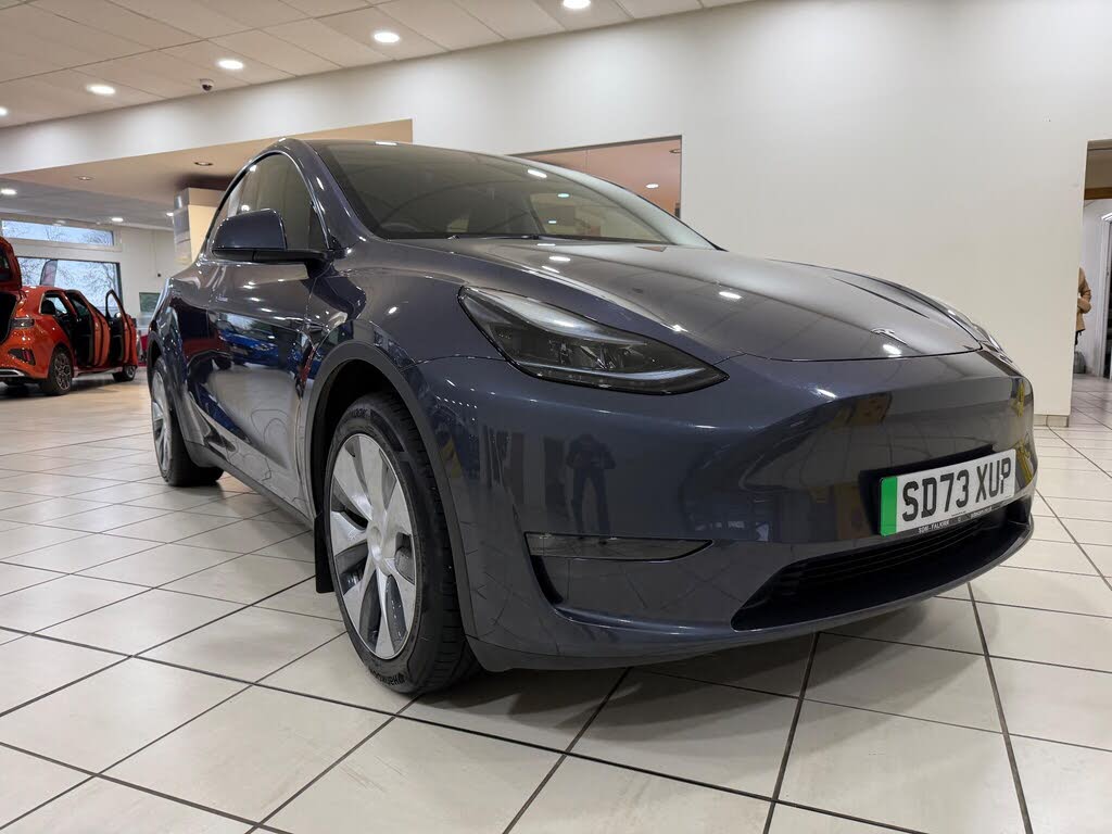 2023 Tesla Model Y E Long Range