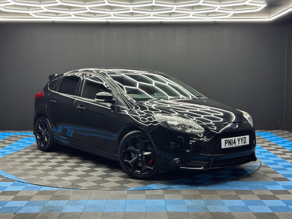 2014 Ford Focus 2.0 ST3 Hatchback 2000cc