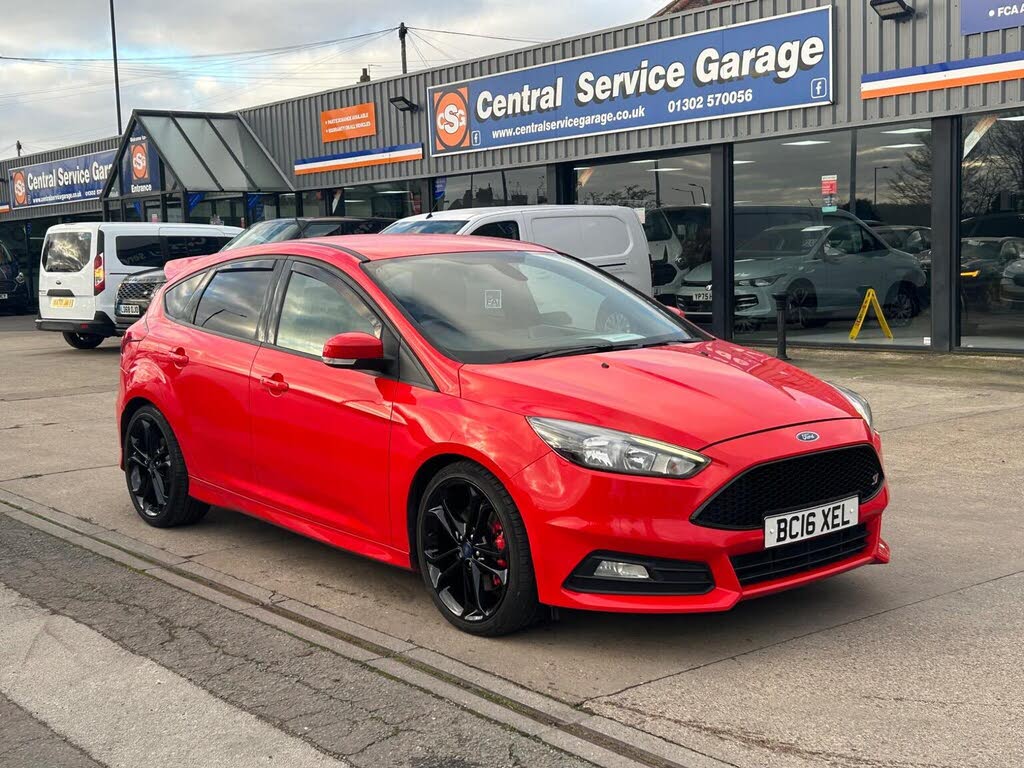 2016 Ford Focus 2.0TDCi ST2 Hatchback