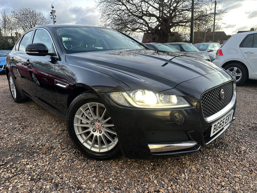2015 Jaguar XF 2.0TD Prestige (163ps) Auto