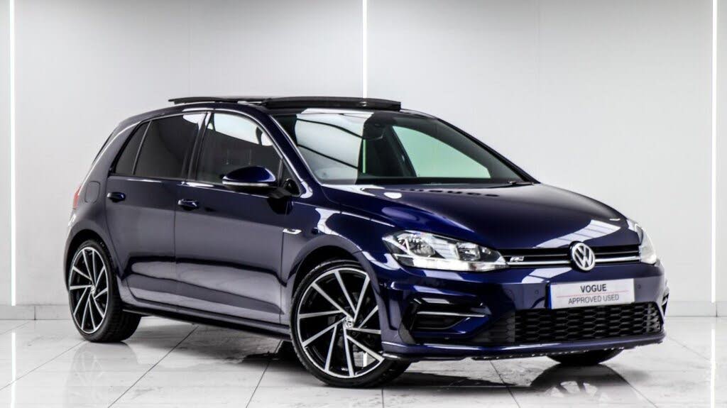 2018 Volkswagen Golf 1.5 TSI R-Line (s/s) 5d DSG