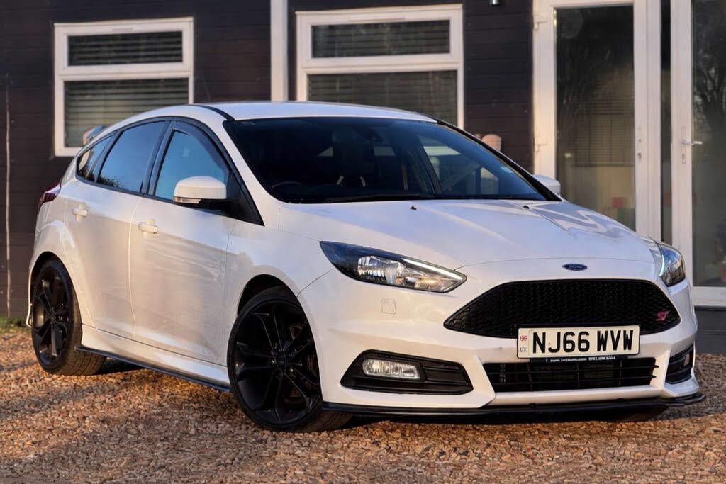 2016 Ford Focus 1.5T ST-Line Hatchback