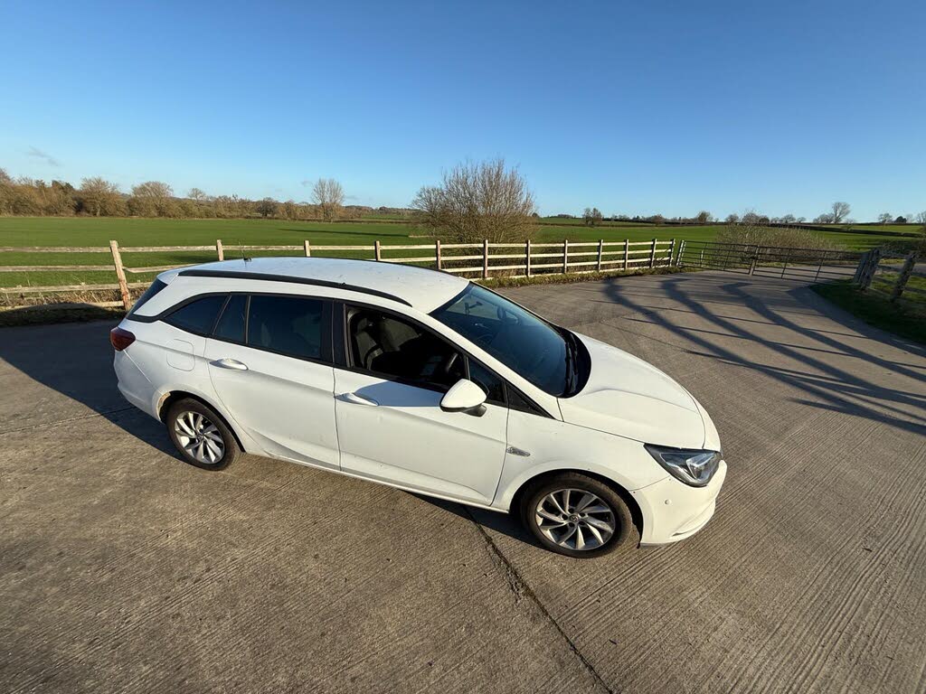 2019 Vauxhall Astra 1.6CDTi Design (136ps) Sport Tourer Auto