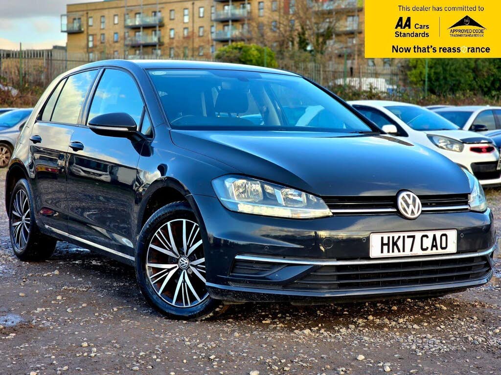 2017 Volkswagen Golf 1.4 TSI SE Nav (s/s) Hatchback 5d DSG
