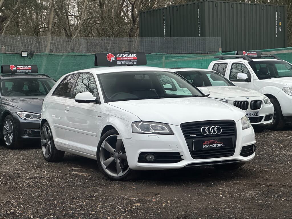 2011 Audi A3 2.0 Black Edition FSI quattro Hatchback 3d S Tronic