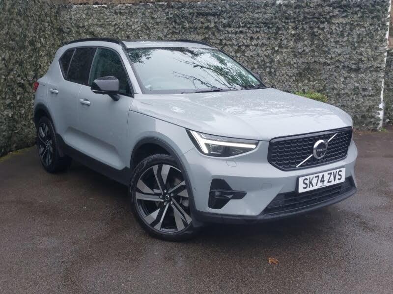 2024 Volvo XC40 2.0 B4 Ultra (Bright