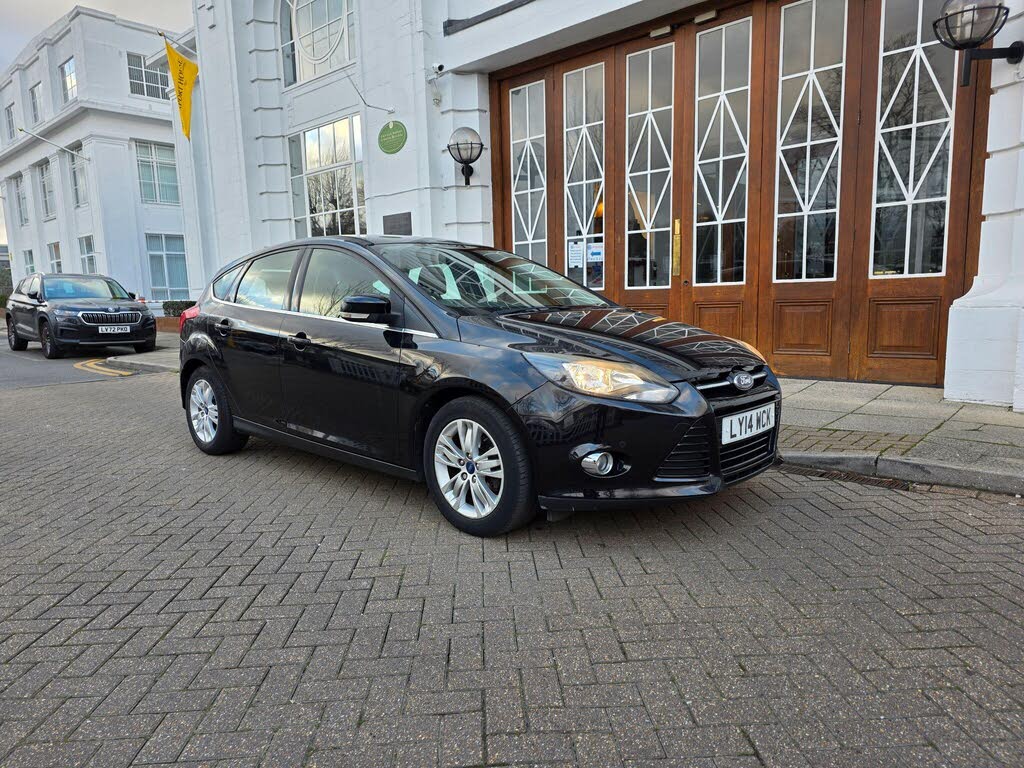2014 Ford Focus 1.6 Titanium Navigator (125ps) Hatchback Powershift