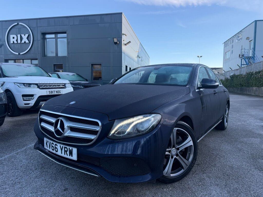 2016 Mercedes-Benz E-Class 2.0d E220d SE (s/s) Saloon 4d
