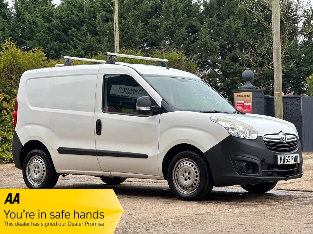 2013 Vauxhall Combo 1.3CDTi 2300 Crew L1H1 Glazed