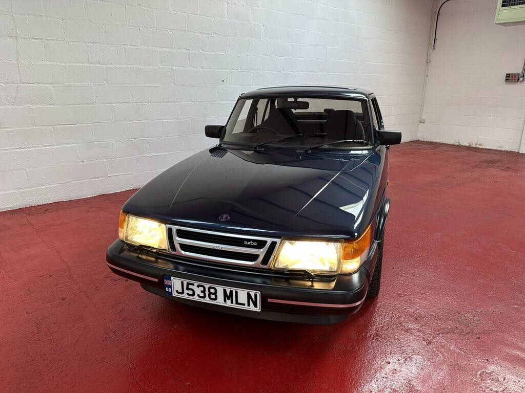 1992 Saab 900 2.0 Turbo S Hatchback 5d