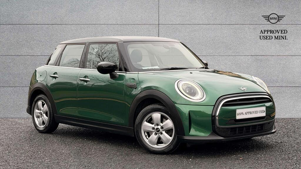 2021 MINI Mini 1.5 Cooper Classic Hatchback 5d