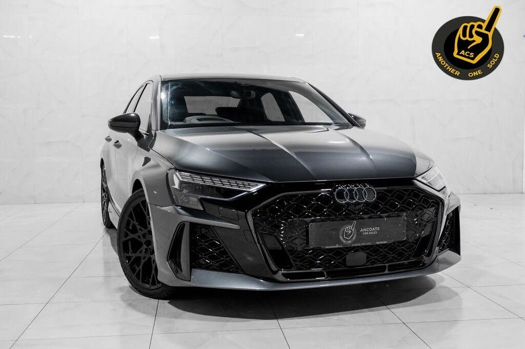 2025 Audi RS3 2.5 TFSI Carbon Vorsprung Saloon 4d