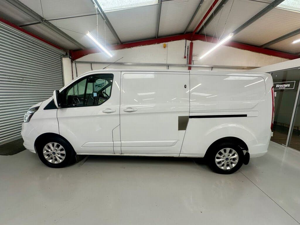 2021 Ford Transit Custom 2.0TDCi 300 L2H1 Limited (130PS)(EU6dT) Panel Van