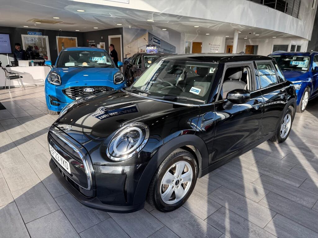 2023 MINI Mini 1.5 Cooper Classic (Premium Auto) Hatchback 5d Auto