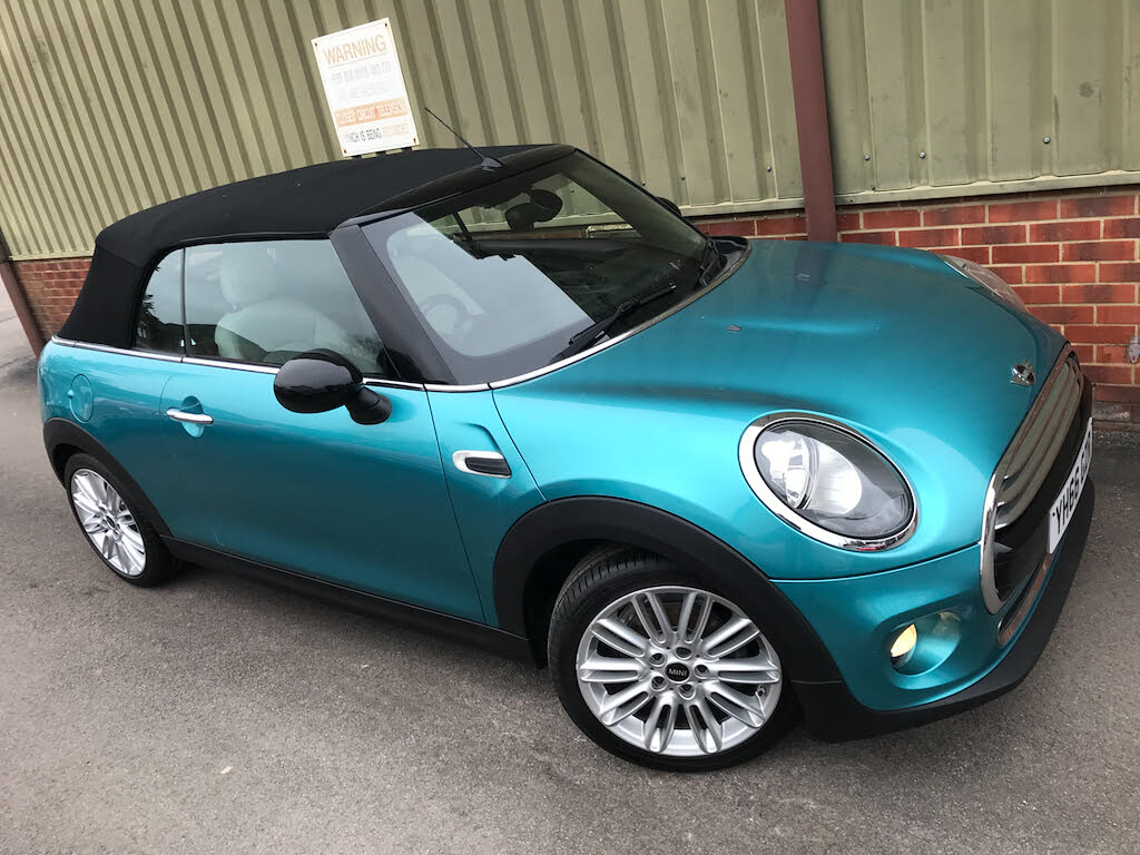 2016 MINI Mini 1.5 Cooper (s/s) Convertible 2d