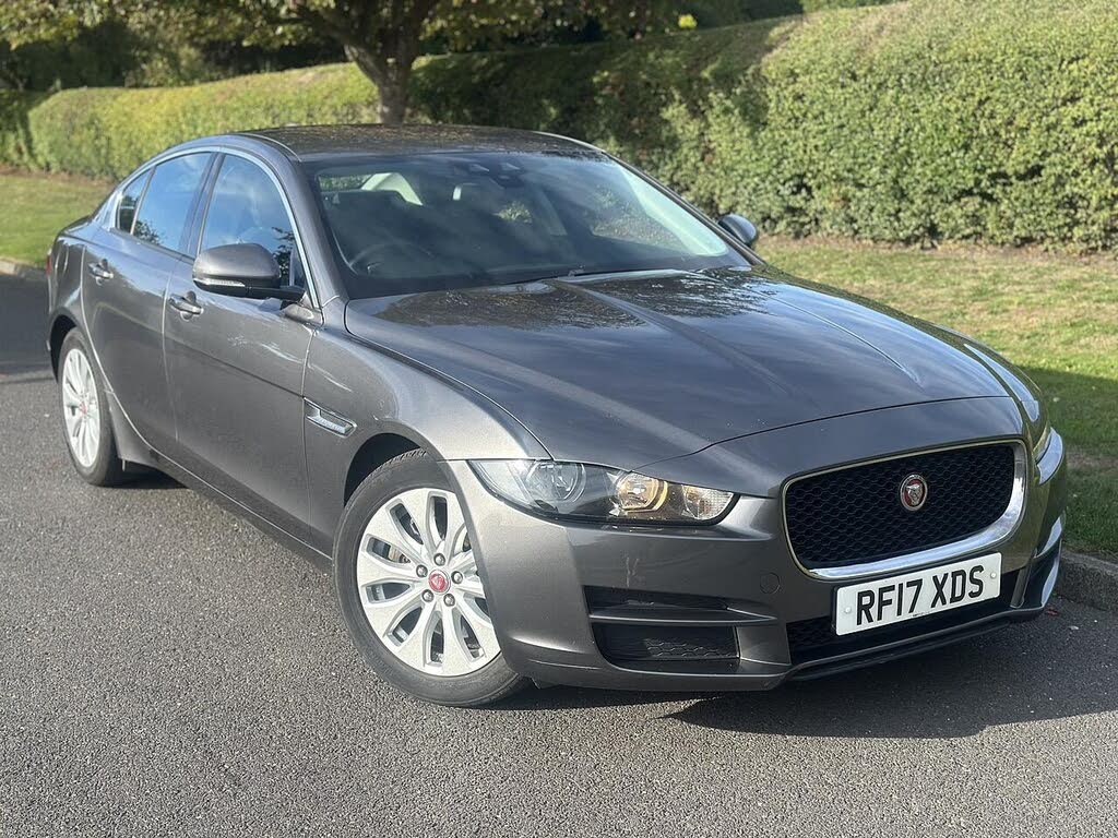 2017 Jaguar XE 2.0d SE (163ps)