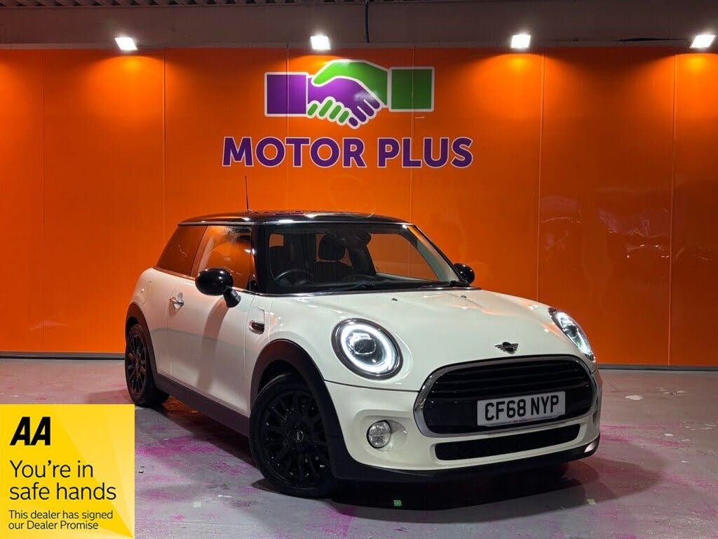 2018 MINI Mini 1.5 Cooper Series II (s/s) Hatchback 3d