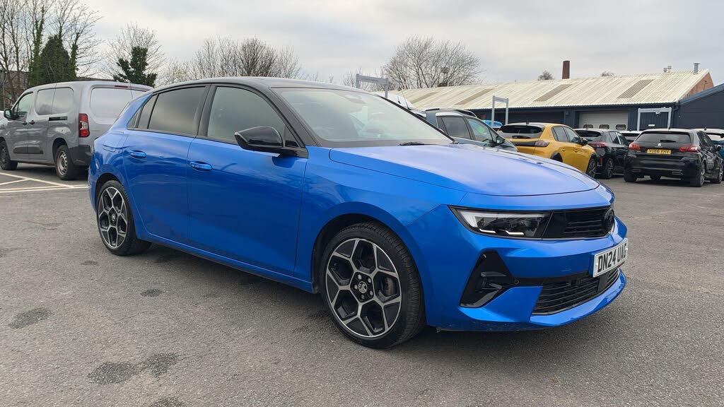 2024 Vauxhall Astra 1.2 Turbo Ultimate (130ps) Hatchback