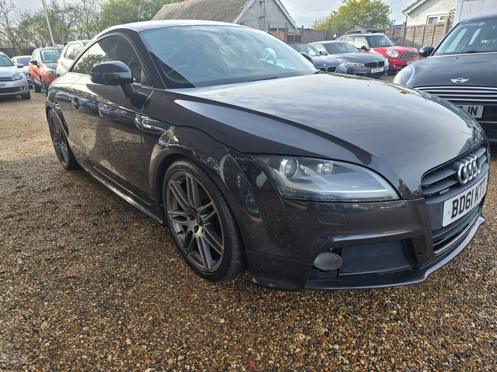 2011 Audi TT Coupe 2.0 Black Edition TFSI quattro S Tronic
