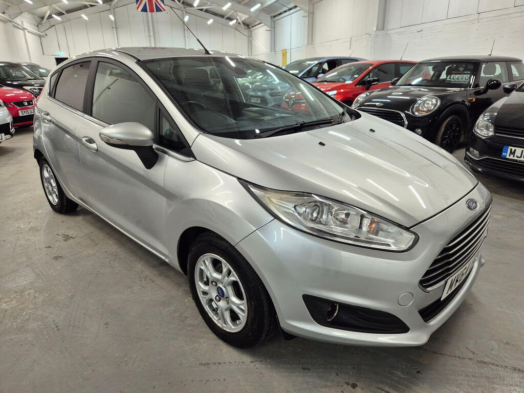 2013 Ford Fiesta 1.6TDCi Titanium (s/s) 5d