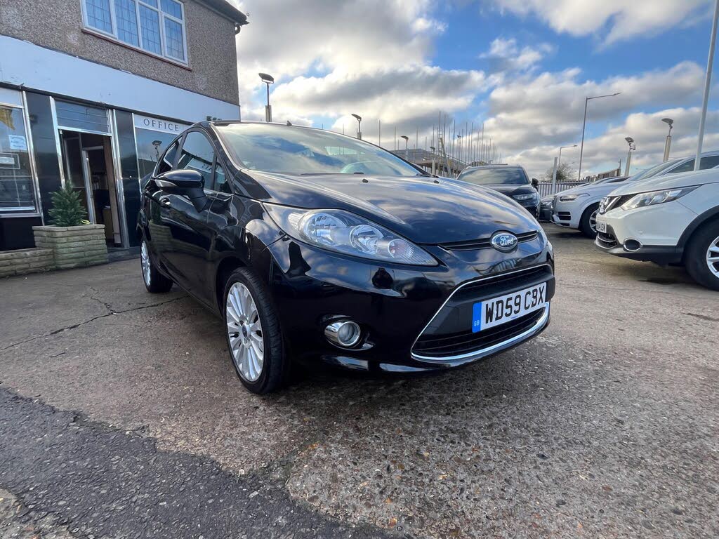 2010 Ford Fiesta 1.4 Titanium 5d auto
