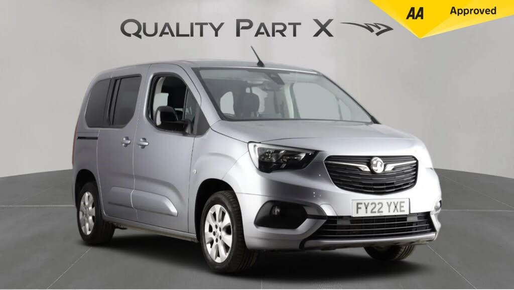 2022 Vauxhall Combo Life 1.5 SE (100ps)