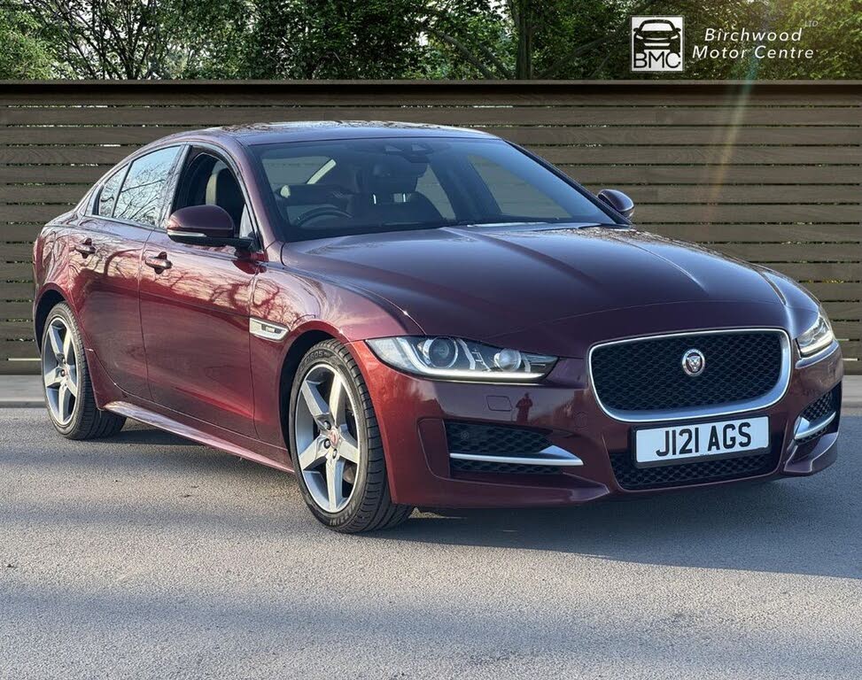 2016 Jaguar XE 2.0d R-Sport (180ps) Auto