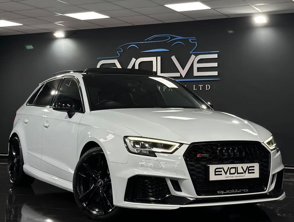 2020 Audi RS3 2.5 TFSI Sport Edition Sportback 5d