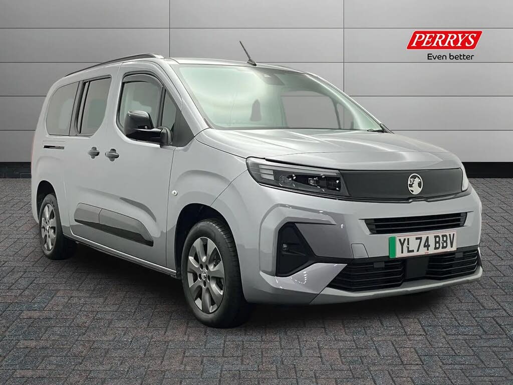2025 Vauxhall Combo Life E Ultimate XL (5st)