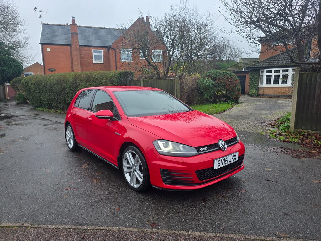 2015 Volkswagen Golf 2.0TDI GTD (BMT) Hatchback 5d