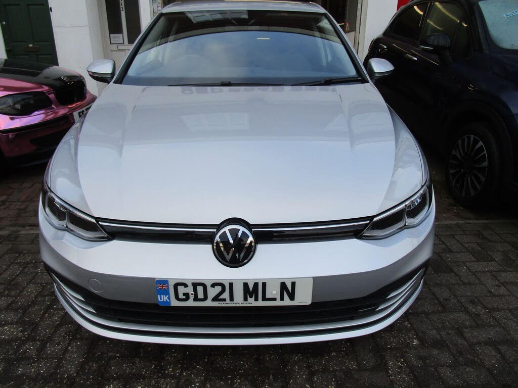 2021 Volkswagen Golf 1.5 TSI Life (130ps) Hatchback