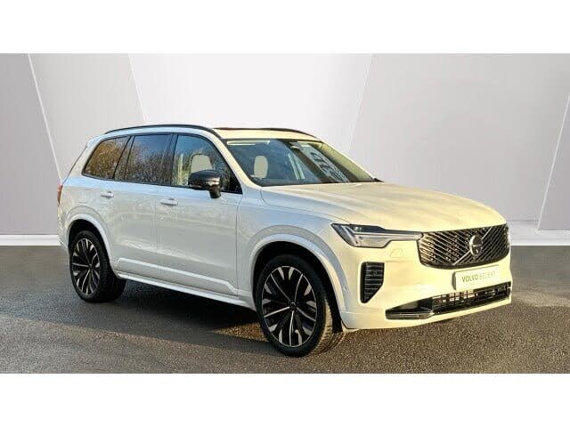 2025 Volvo XC90 2.0 T8 Plus Pro