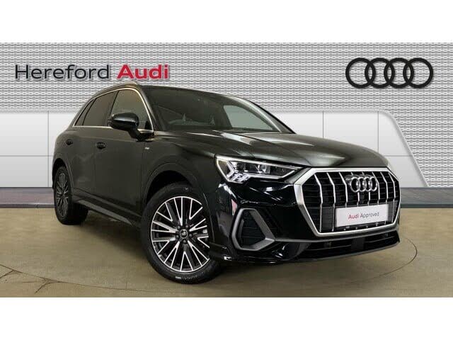 2025 Audi Q3 1.5 TFSI S Line