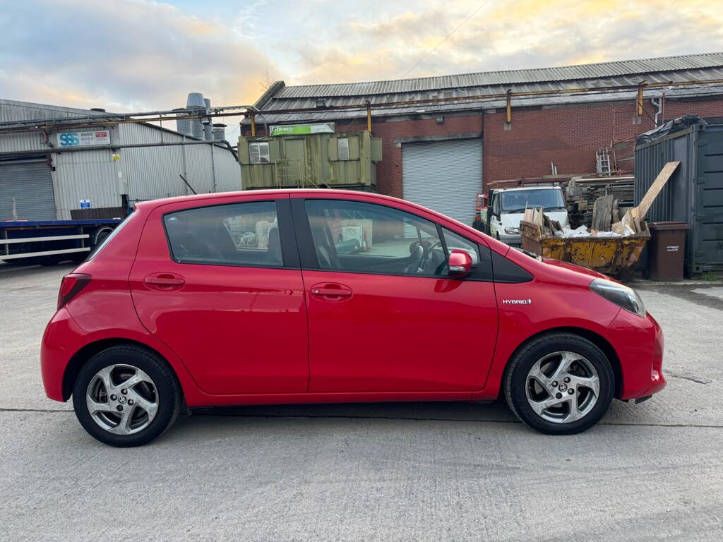 2017 Toyota Yaris 1.5 VVT-i Icon Hybrid