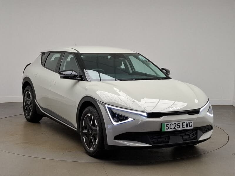 2025 Kia EV6 E Air