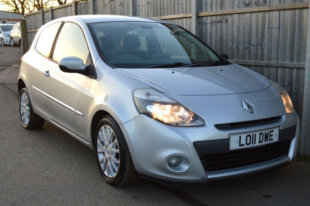2011 Renault Clio 1.2 Dynamique Tom Tom TCe (100bhp) Hatchback 3d